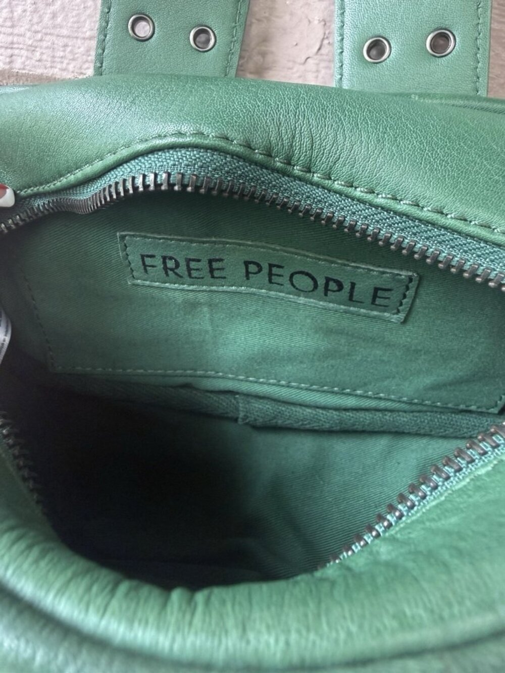 Free People Women’s Green Leather Mini Shoulder Bag Buckle Strap NWT - Picture 8 of 14
